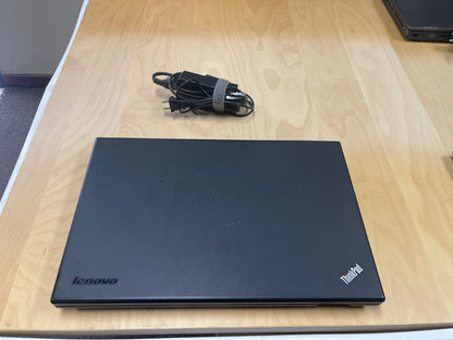ThinkPad laptop 15.6 inch win 11